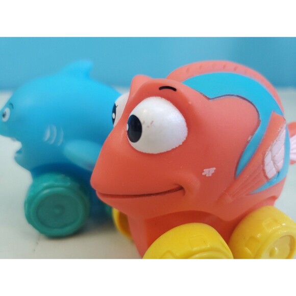 Set Of Two Frish Cars Shark Clown Fish Pre School - Picture 7 of 12